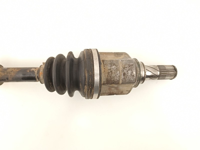 Recambio de transmision delantera izquierda para nissan micra (k12e) visia referencia OEM IAM 39101AY600  