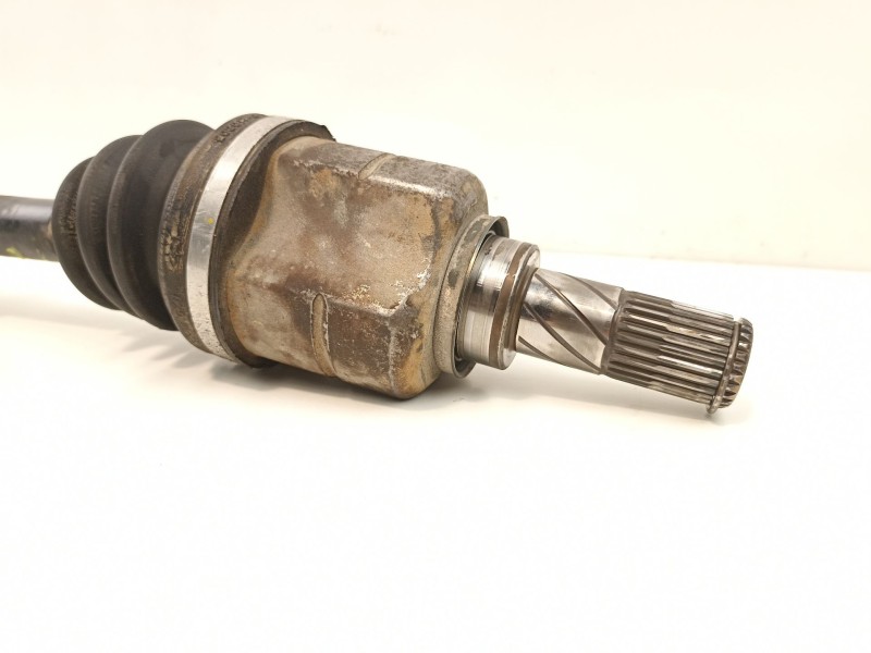 Recambio de transmision delantera izquierda para nissan micra (k12e) visia referencia OEM IAM 39101AY600  