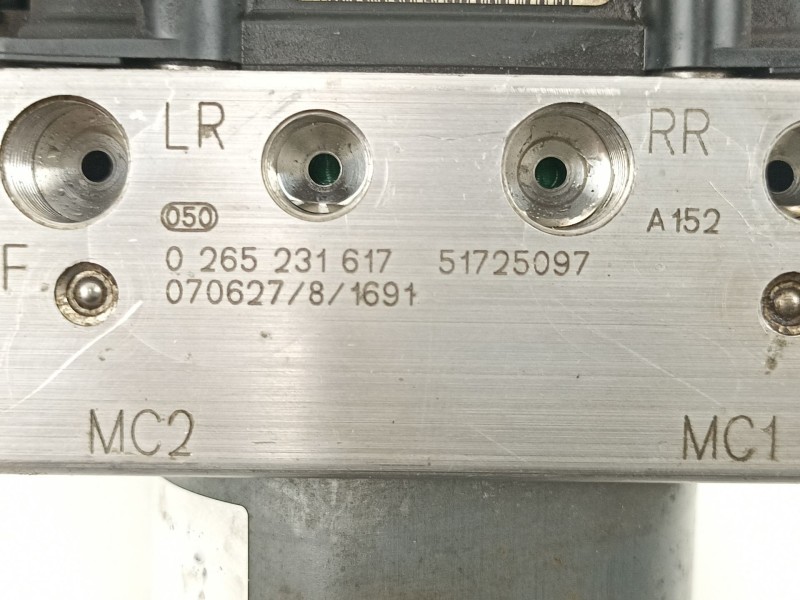 Recambio de abs para citroen jumper furgon 33 l2 2.2 hdi/-100 referencia OEM IAM 51725097 0265231617 