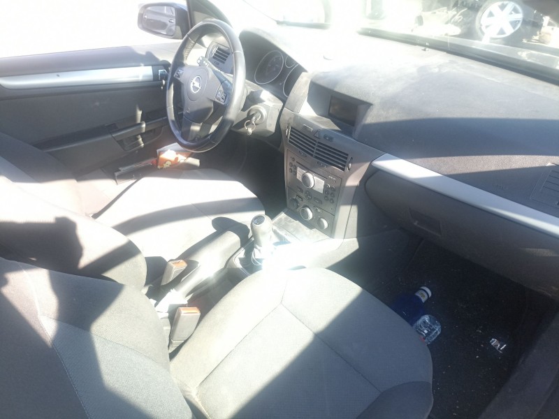 Recambio de carroceria para opel astra h berlina 1.7 16v cdti referencia OEM IAM   