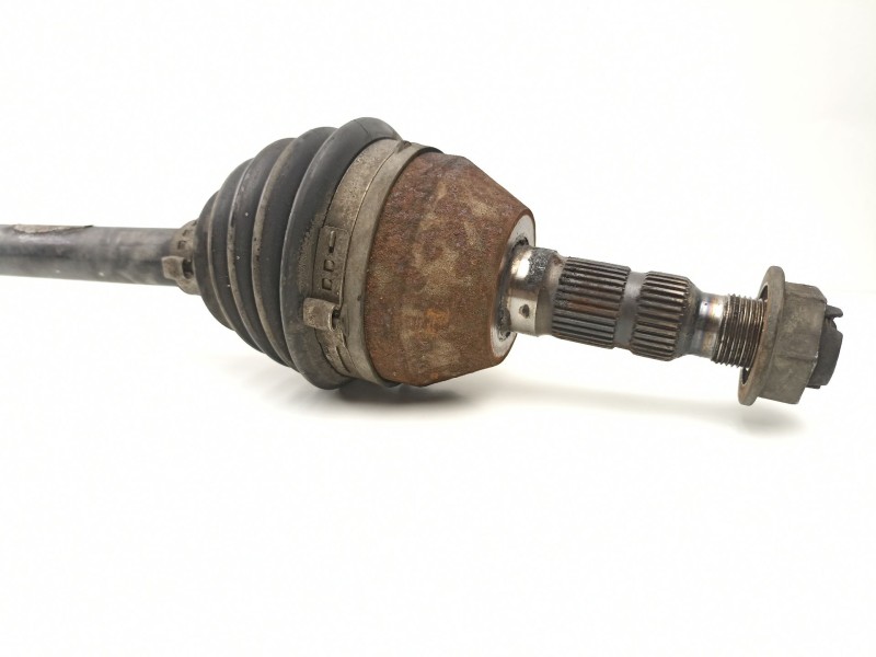 Recambio de transmision delantera derecha para opel astra h berlina 1.6 16v referencia OEM IAM 24462241 374548 93169659