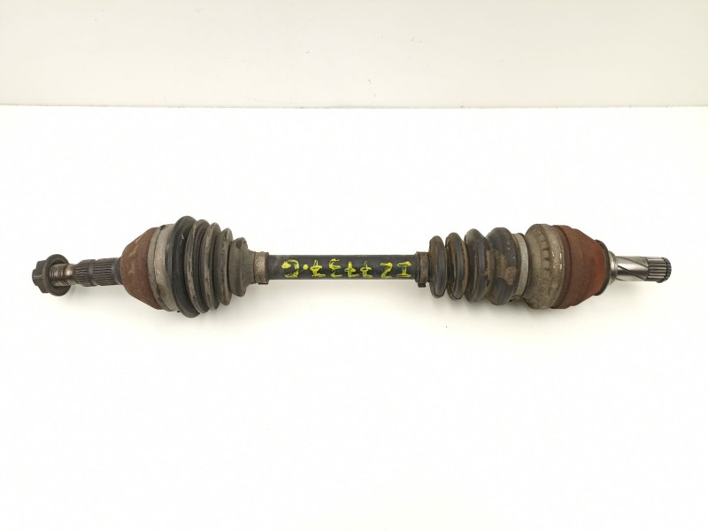 Recambio de transmision delantera izquierda para opel astra h berlina 1.6 16v referencia OEM IAM 13136379 374545 93169650