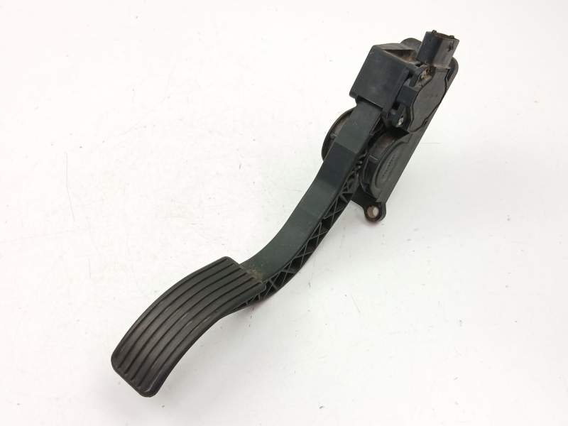 Recambio de potenciometro aceleracion para kia carnival 2.9 crdi referencia OEM IAM 0K53C41600 0281002541 