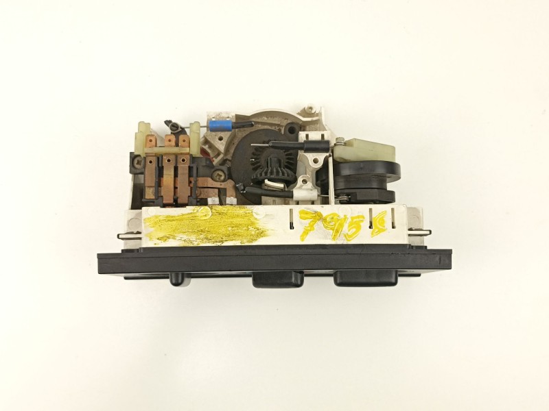 Recambio de mandos calefaccion aire para audi 80 1.9 tdi - d/1z referencia OEM IAM 893819045C  