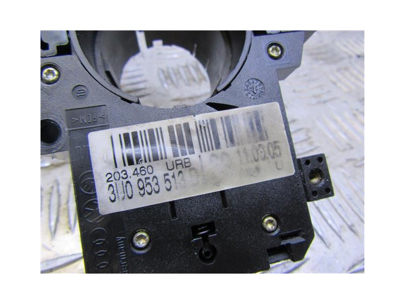 Recambio de mando luces y limpias : skoda superb : 1.9 td (130cv) [2003] para skoda superb 1.9 td referencia OEM IAM 4B0953503G 