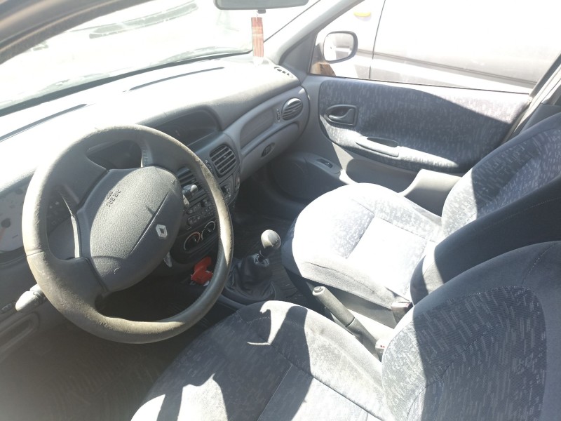 renault megane i (ba0/1_) del año 2000