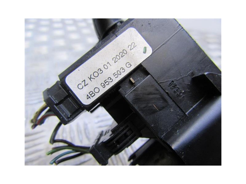 Recambio de mando luces y limpias : skoda superb : 1.9 td (130cv) [2003] para skoda superb 1.9 td referencia OEM IAM 4B0953503G 