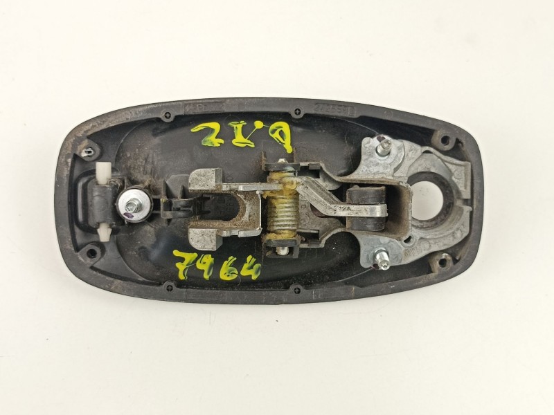 Recambio de manilla delantera izquierda para peugeot bipper tepee basis referencia OEM IAM 9143V7  