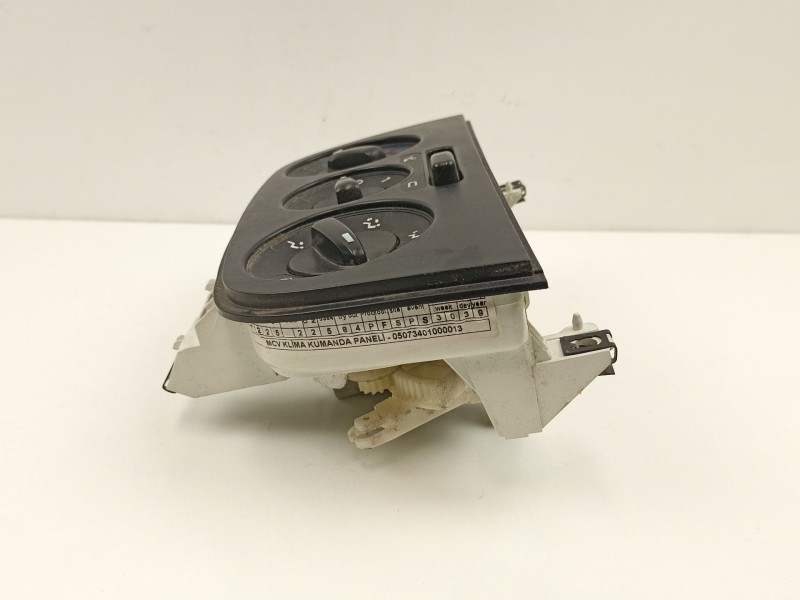 Recambio de mandos calefaccion aire para peugeot bipper tepee basis referencia OEM IAM 6490K4  