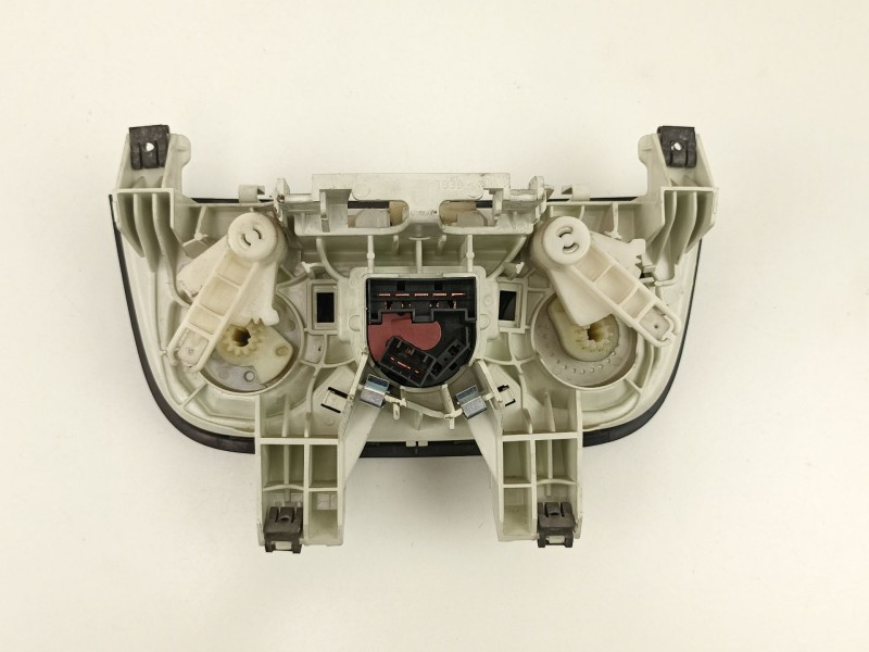 Recambio de mandos calefaccion aire para peugeot bipper tepee basis referencia OEM IAM 6490K4  