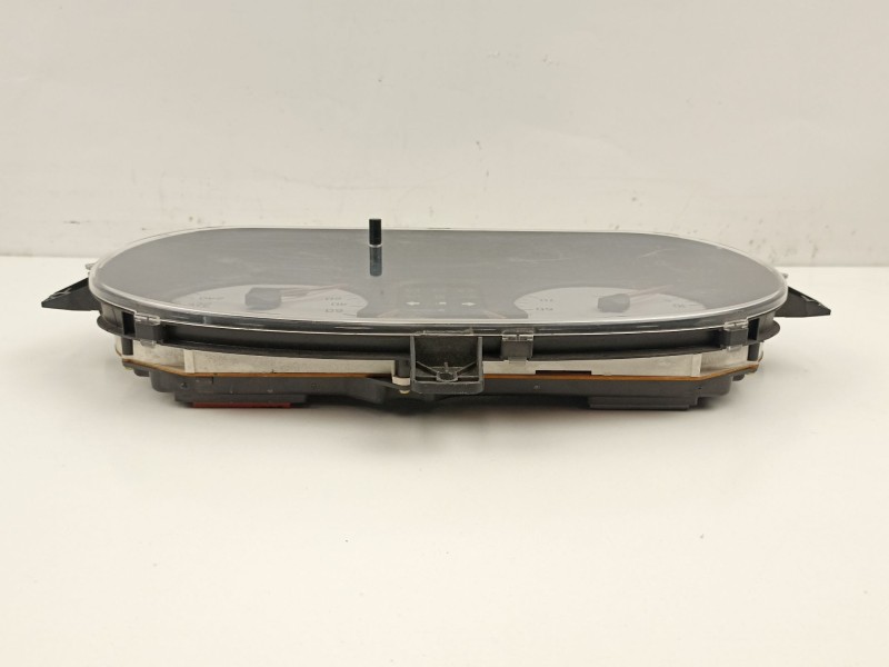 Recambio de cuadro instrumentos para renault scenic 2.0 g referencia OEM IAM 7700428718  8200038777