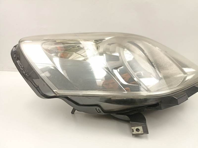 Recambio de faro derecho para peugeot bipper tepee basis referencia OEM IAM 1353197080 45560393 