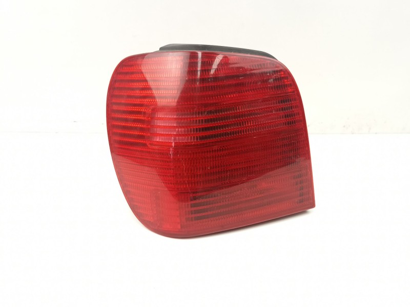 Recambio de piloto trasero izquierdo para volkswagen polo 1.4 g referencia OEM IAM 6N0945095H  