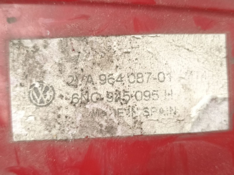Recambio de piloto trasero izquierdo para volkswagen polo 1.4 g referencia OEM IAM 6N0945095H  