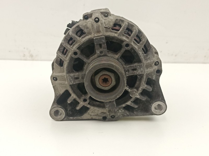 Recambio de alternador para citroen c3 1.4 g referencia OEM IAM 9649611780  