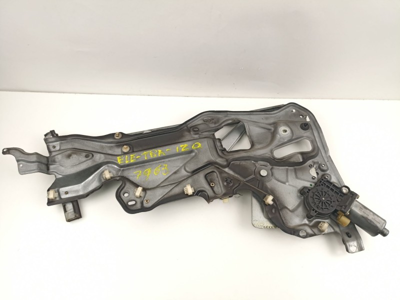 Recambio de elevalunas trasero izquierdo para renault laguna (b56) 1.9 dti (b56j) referencia OEM IAM 7701367649  