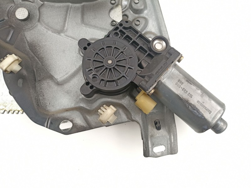Recambio de elevalunas trasero izquierdo para renault laguna (b56) 1.9 dti (b56j) referencia OEM IAM 7701367649  