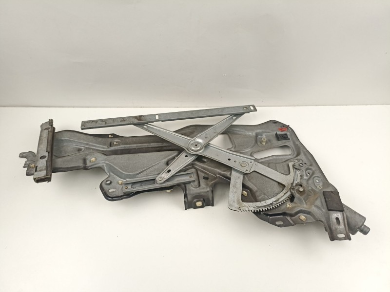 Recambio de elevalunas trasero derecho para renault laguna (b56) 1.9 dti (b56j) referencia OEM IAM 7701367648  