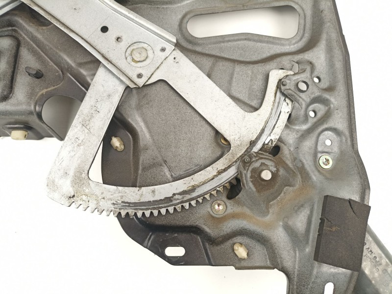 Recambio de elevalunas trasero derecho para renault laguna (b56) 1.9 dti (b56j) referencia OEM IAM 7701367648  