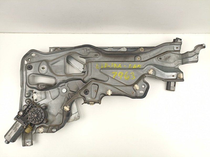 Recambio de elevalunas trasero derecho para renault laguna (b56) 1.9 dti (b56j) referencia OEM IAM 7701367648  