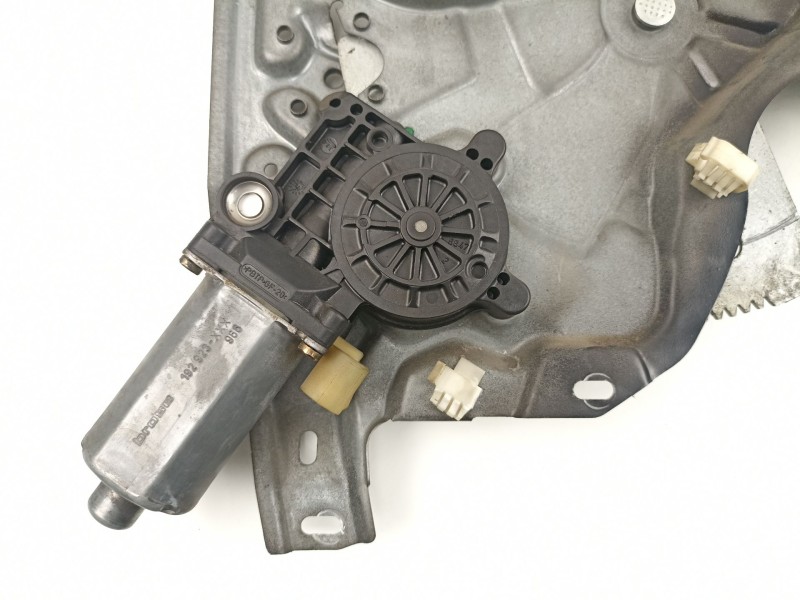 Recambio de elevalunas trasero derecho para renault laguna (b56) 1.9 dti (b56j) referencia OEM IAM 7701367648  