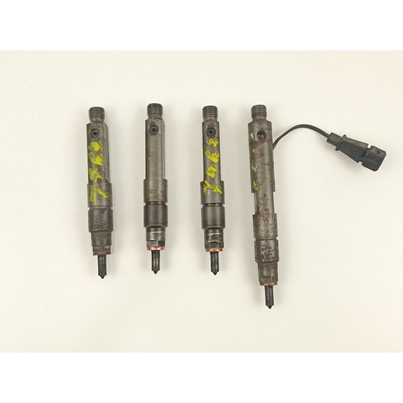 Recambio de inyectores juego para renault laguna (b56) 1.9 dti (b56j) referencia OEM IAM 7700875036 0432193753 7700875035