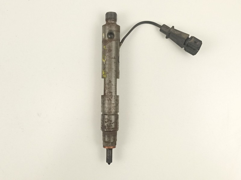 Recambio de inyectores juego para renault laguna (b56) 1.9 dti (b56j) referencia OEM IAM 7700875036 0432193753 7700875035