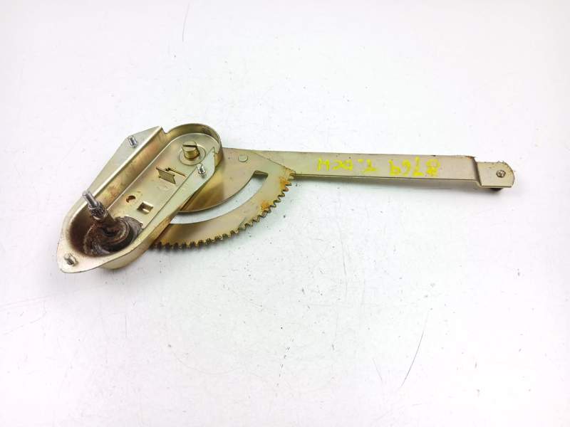 Recambio de elevalunas trasero derecho para renault 18 (134_) 1.6 (1341) referencia OEM IAM 7700636645  