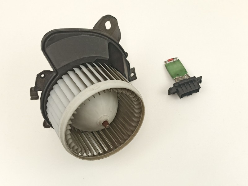 Recambio de motor calefaccion para peugeot bipper tepee basis referencia OEM IAM 6441AN 507730100 