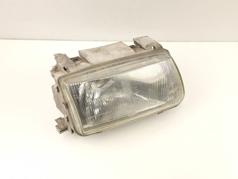 Recambio de faro derecho para volkswagen polo 1.4 g -aex 3p referencia OEM IAM 6N1941016A  