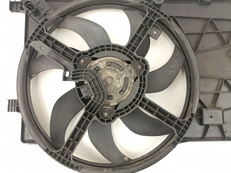 Recambio de electroventilador para peugeot bipper tepee basis referencia OEM IAM 1253R3 L8125003 51780703