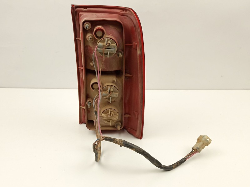 Recambio de piloto trasero izquierdo para tata safari 3.0 td referencia OEM IAM   