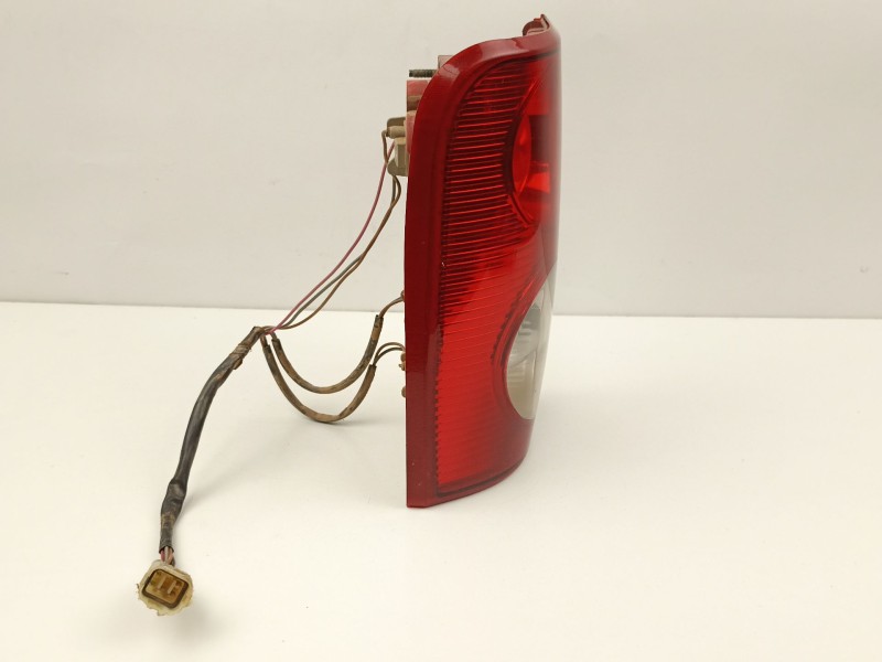 Recambio de piloto trasero izquierdo para tata safari 3.0 td referencia OEM IAM   