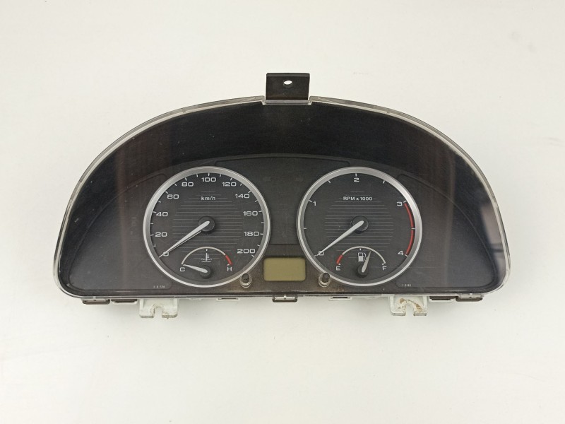 Recambio de cuadro instrumentos para tata safari 3.0 td referencia OEM IAM 269954219984  