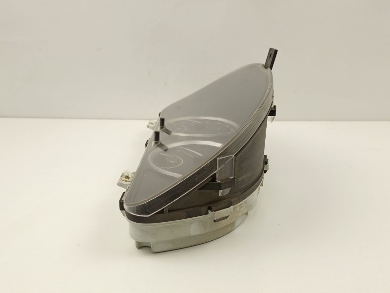 Recambio de cuadro instrumentos para tata safari 3.0 td referencia OEM IAM 269954219984  