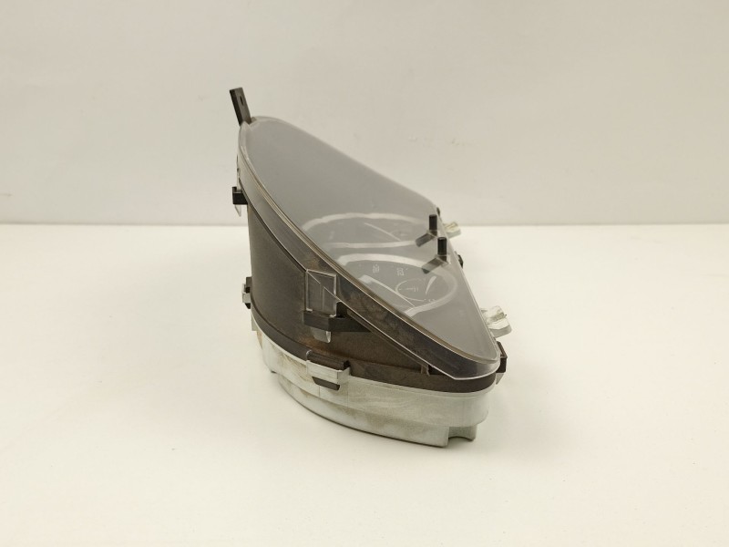 Recambio de cuadro instrumentos para tata safari 3.0 td referencia OEM IAM 269954219984  