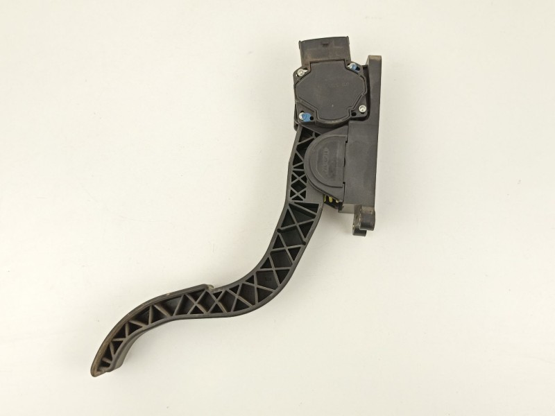 Recambio de potenciometro aceleracion para tata safari 3.0 td referencia OEM IAM 269930100138 0280752294 