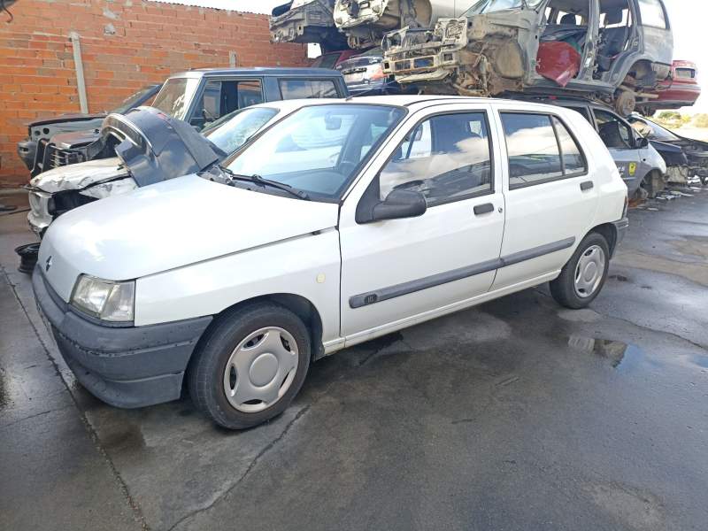 renault clio i (b/c57_, 5/357_) del año 1995