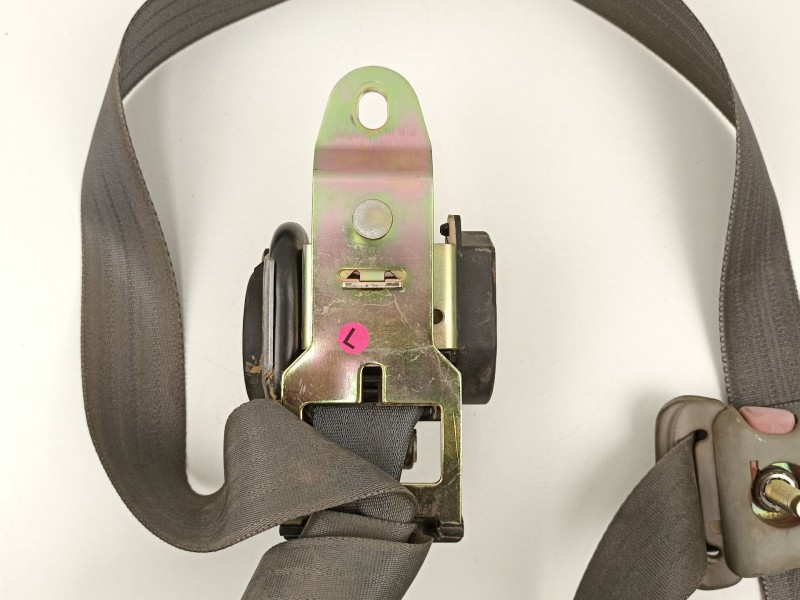 Recambio de cinturon seguridad delantero izquierdo para tata safari 3.0 td referencia OEM IAM 271991500109  