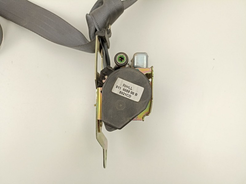 Recambio de cinturon seguridad delantero derecho para tata safari 3.0 td referencia OEM IAM 271991500110  