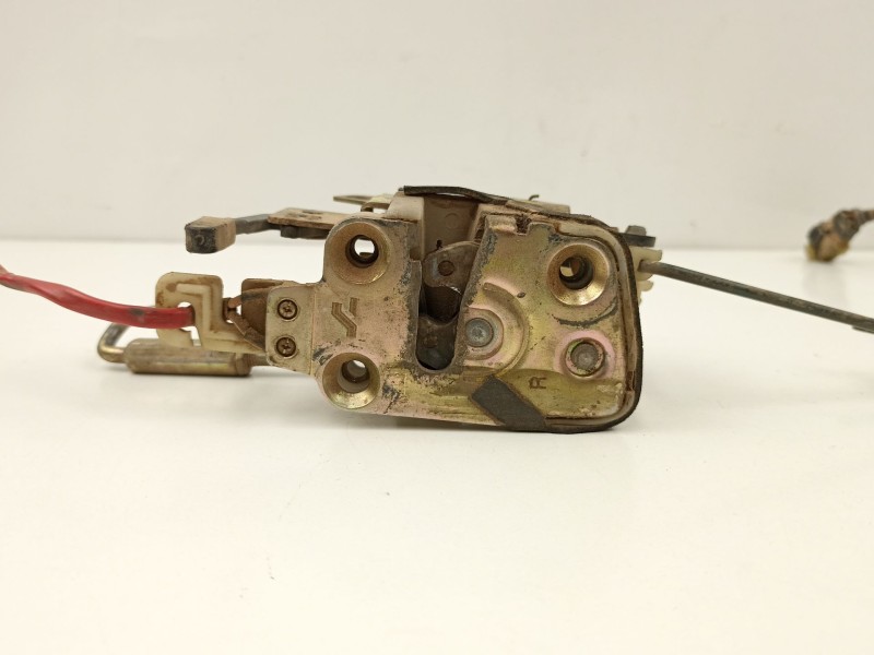 Recambio de cerradura maletero porton para tata safari 3.0 td referencia OEM IAM   