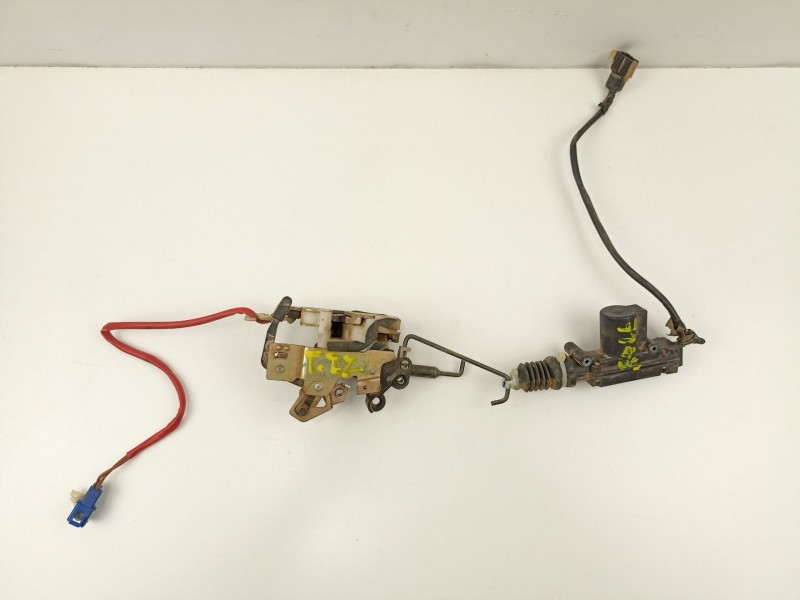 Recambio de cerradura puerta trasera izquierda para tata safari 3.0 td referencia OEM IAM   