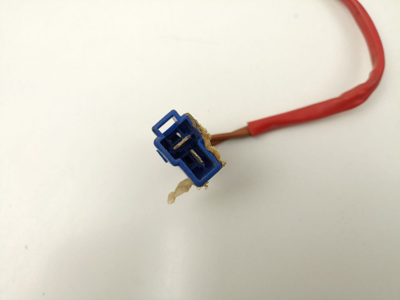 Recambio de cerradura puerta trasera izquierda para tata safari 3.0 td referencia OEM IAM   