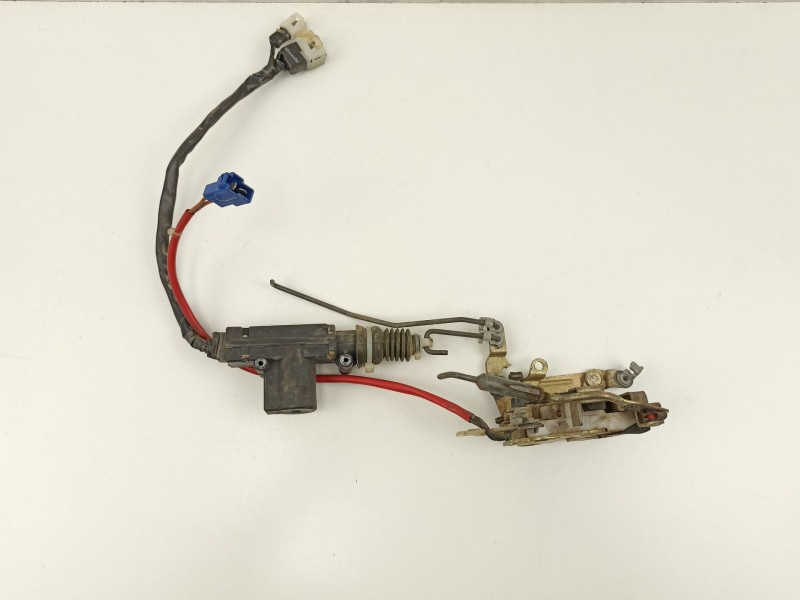 Recambio de cerradura puerta delantera izquierda para tata safari 3.0 td referencia OEM IAM   