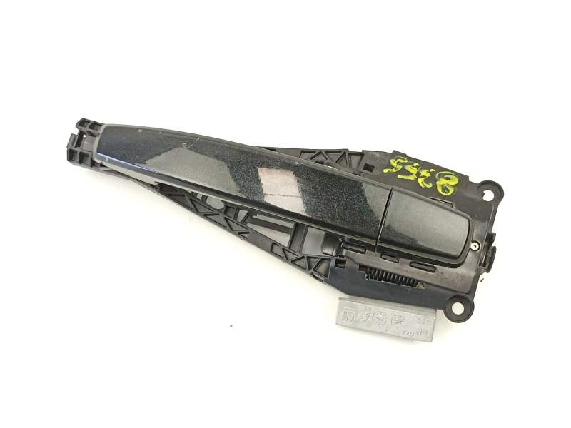 Recambio de manilla delantera derecha para opel insignia a (g09) 2.0 cdti (68) referencia OEM IAM 13308536  