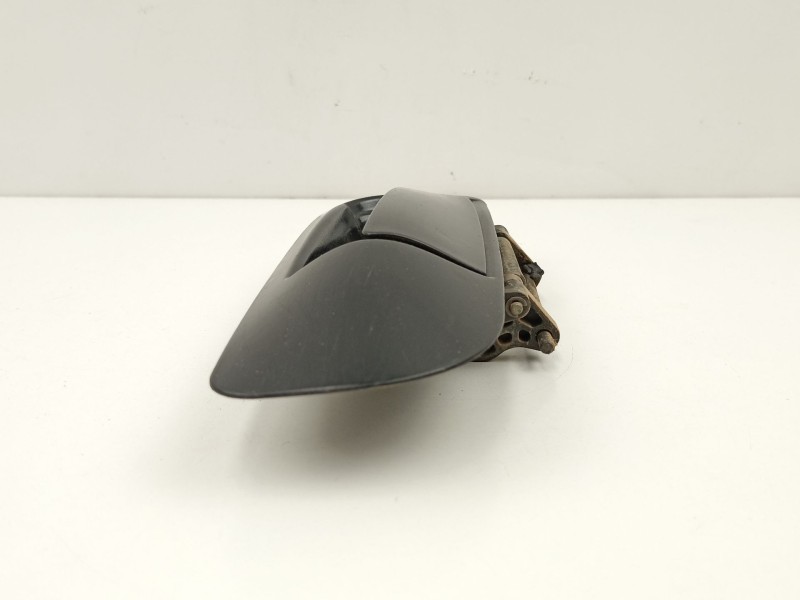 Recambio de manilla trasera derecha para tata safari 3.0 td referencia OEM IAM   