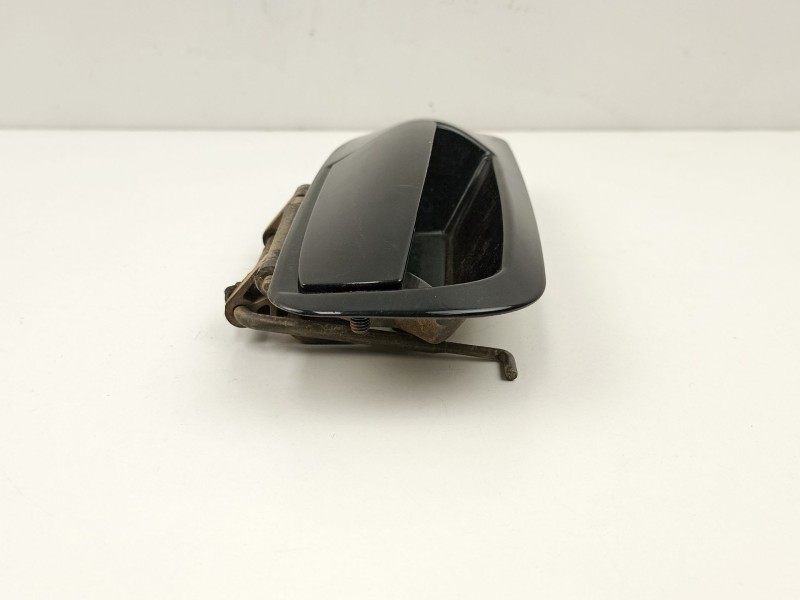 Recambio de manilla trasera derecha para tata safari 3.0 td referencia OEM IAM   