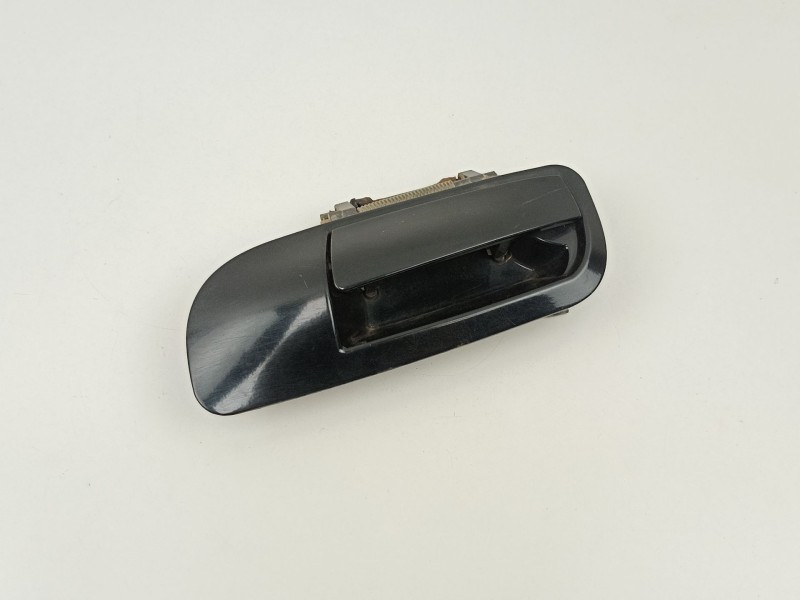 Recambio de manilla trasera izquierda para tata safari 3.0 td referencia OEM IAM   