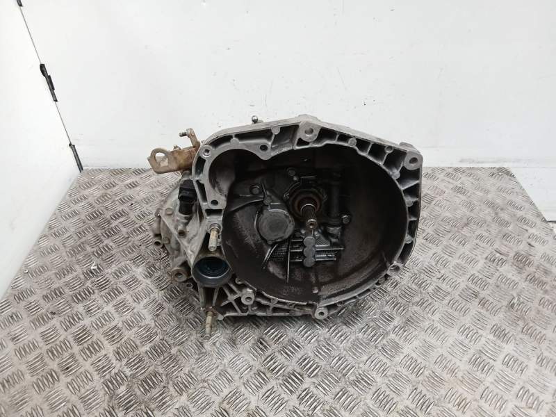 Recambio de caja cambios 5v turbo diesel para fiat bravo i (182_) 1.9 jtd referencia OEM IAM 46807665  