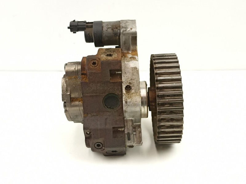 Recambio de bomba inyectora diesel para renault laguna ii (bg0) dynamique referencia OEM IAM 8200108225 0445010075 